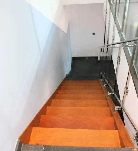 Marluma Marfolin 12. Sun, And Relax. 公寓