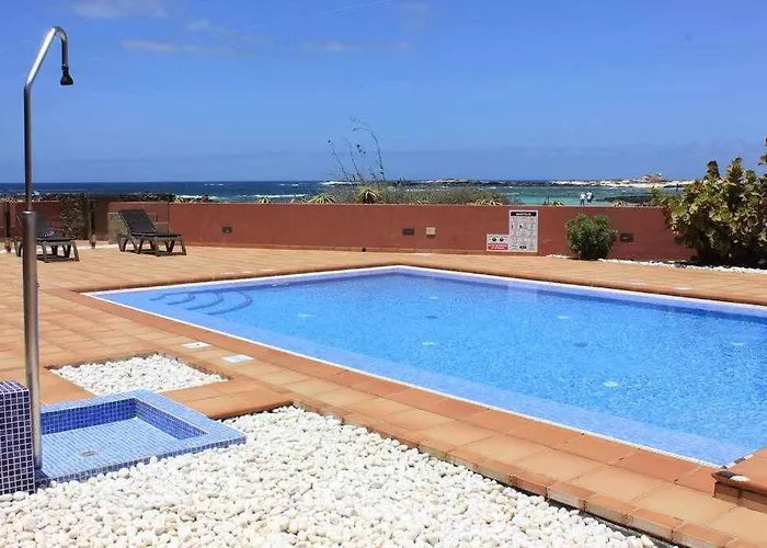 Marluma Marfolin 12. Sun, And Relax. El Cotillo (Fuerteventura)