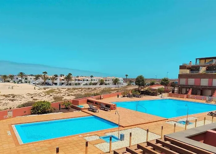 Marluma Marfolin 12. Sun, And Relax. * Cotillo